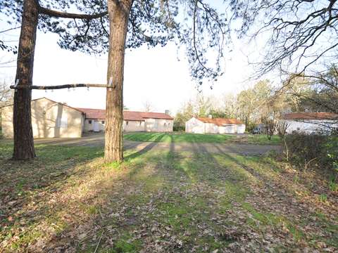 Vente maison 12 pièces Chaumes-en-Retz 44