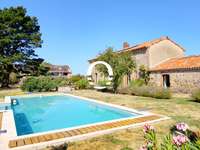 Vente maison 8 pièces
