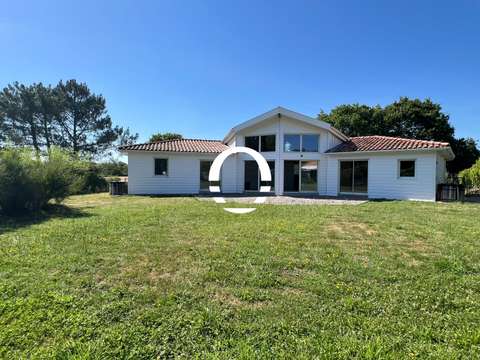 Vente maison 6 pièces Chauvé 44