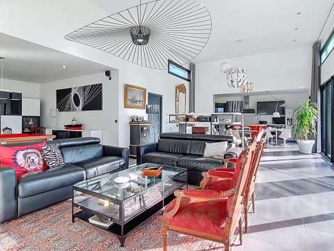 Vente maison 8 pièces Vente maison 8 pièces