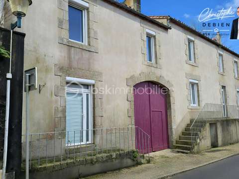 Vente maison 10 pièces Chavagnes-en-Paillers 85
