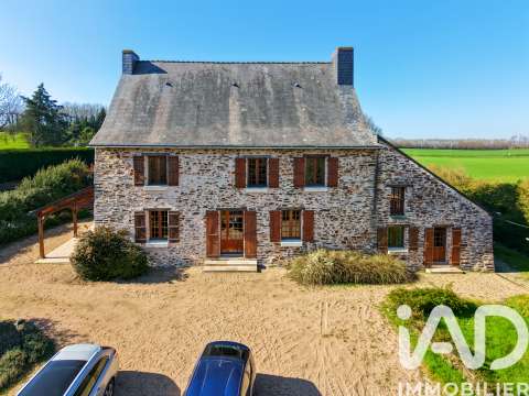 Vente maison 10 pièces Chazé-Henry 49