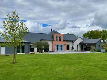 Vente maison 7 pièces Cheffes 49