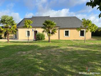 Vente maison 5 pièces Chemazé 53