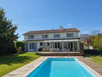 Vente maison 11 pièces Vente maison 11 pièces
