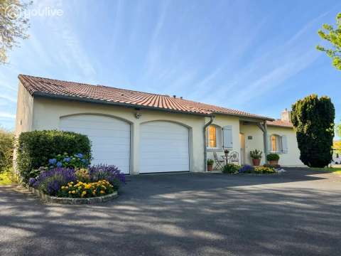 Vente maison 10 pièces Chemille 49