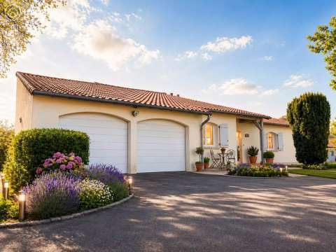 Vente maison 10 pièces Chemille 49