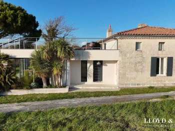 Vente maison 9 pièces Chenac-Saint-Seurin-d'Uzet 17