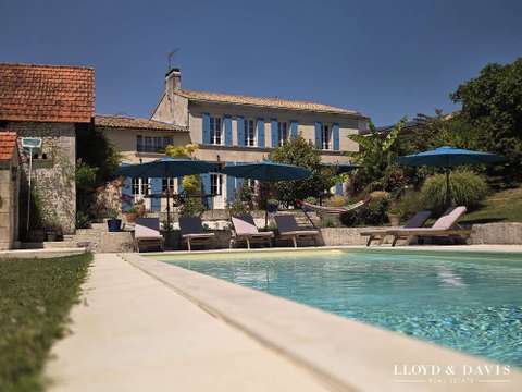 Vente maison 15 pièces Chenac-Saint-Seurin-d'Uzet 17