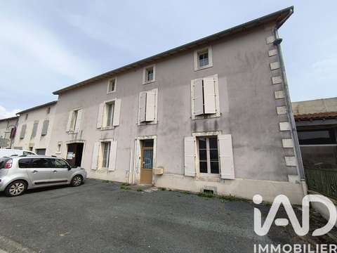 Vente maison 8 pièces Chenay 79