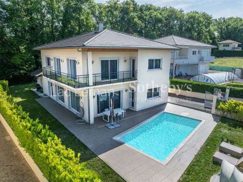 Vente maison 9 pièces Chens-sur-Léman 74