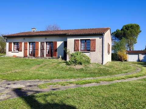 Vente maison 6 pièces Chérac 17