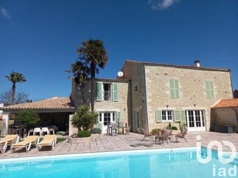 Vente maison 9 pièces