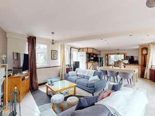 Vente maison 8 pièces