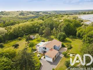 Vente maison 8 pièces