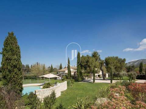 Vente maison 12 pièces Cheval-Blanc 84