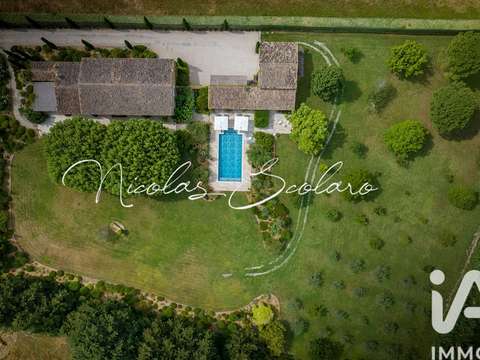 Vente maison 8 pièces Cheval-Blanc 84
