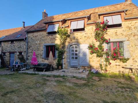 Vente maison 10 pièces Chevillé 72