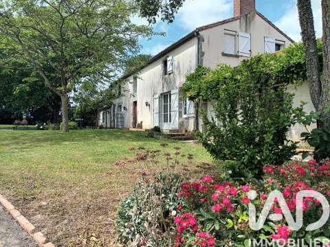 Vente maison 9 pièces Chiché 79