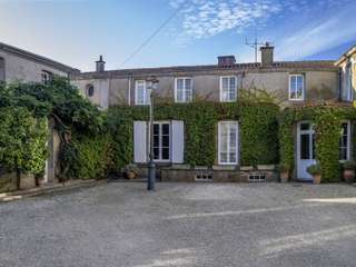 Vente maison 11 pièces