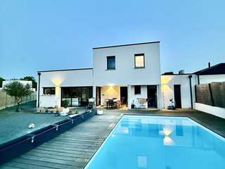 Vente maison 8 pièces