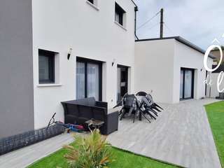Vente maison 8 pièces Vente maison 8 pièces
