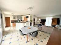 Vente maison 11 pièces