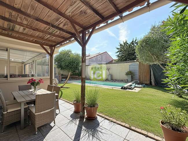 Maison 8 pièces 159 m² · à Cholet · 159 m² · 283 600 €
