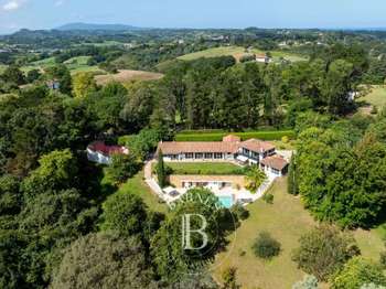 Vente maison 9 pièces Ciboure 64