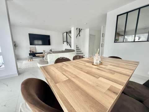 Vente maison 6 pièces Cintré 35