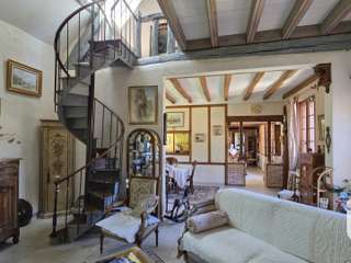 Vente maison 9 pièces