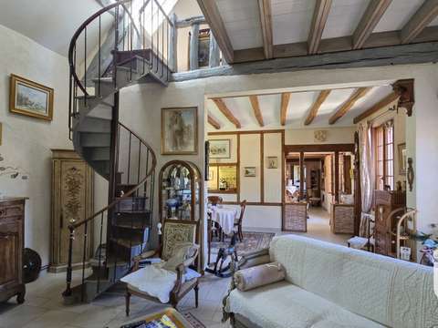 Vente maison 9 pièces