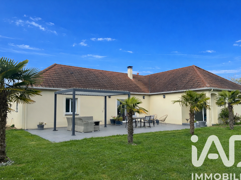 Vente maison 5 pièces Civray 18