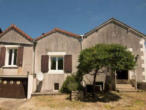 Vente maison 3 pièces Civray 86