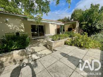 Vente maison 4 pièces Clam 17