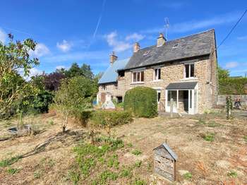 Maison 4 pièces 91 m² · à Clécy · 91 m² · 110 000 €