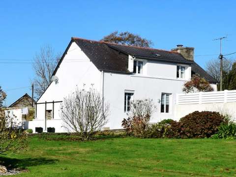 Vente maison 4 pièces Cléden-Poher 29
