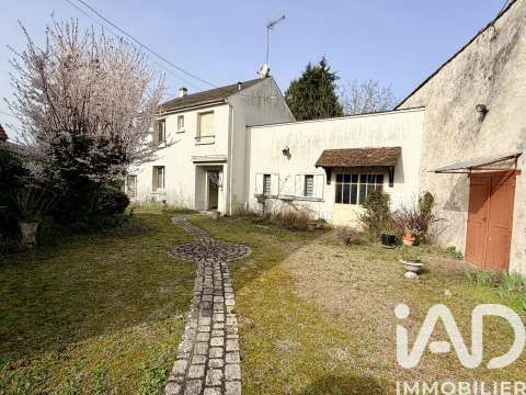 Vente maison 5 pièces Cléry-Saint-André 45