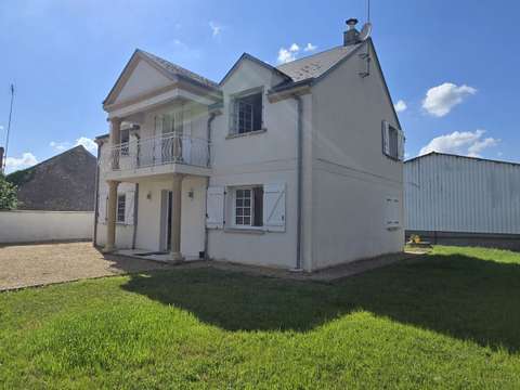 Vente maison 6 pièces Cléry-Saint-André 45