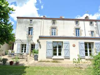 Vente maison 8 pièces