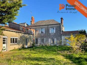 Vente maison 8 pièces Clisson 44