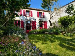 Vente maison 8 pièces