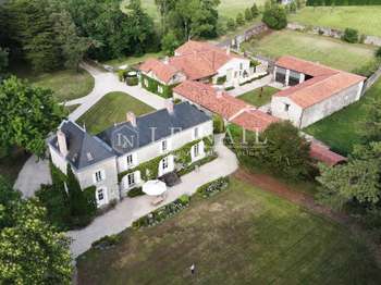Vente maison 9 pièces Clisson 44