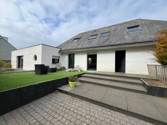 Maison 7 pièces 135 m² · à Clohars-Carnoët · 135 m² · 698 000 €