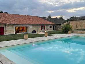 Vente Maison 8 chambresClussais-la-Pommeraie