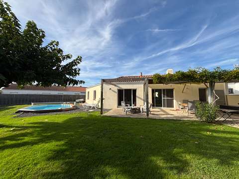 Vente maison 4 pièces Coëx 85