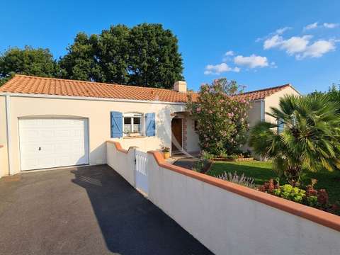Vente maison 4 pièces Coëx 85