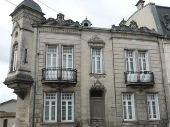 Vente maison 9 pièces Cognac 16