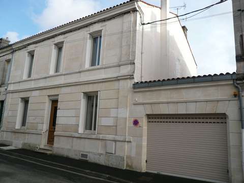 Vente maison 7 pièces Cognac 16