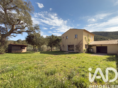 Vente maison 6 pièces Collobrières 83